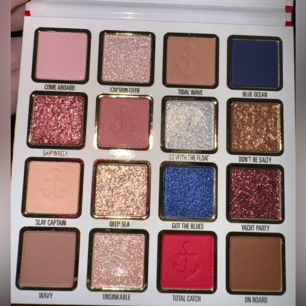 Kylie Cosmetics Eyeshadow Palette, Sailor-Themed